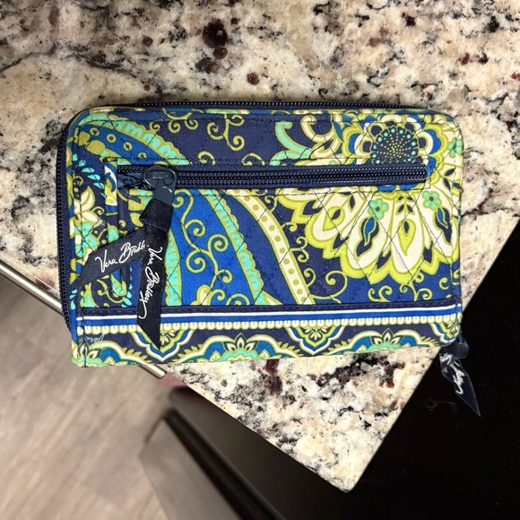 Vera Bradley Wallet - Picture 4 of 5